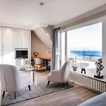 Buengers Apartment-hotel Mit Gartensauna - Modern, Gemuetlich Und Strandnah Strande