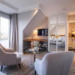 Buengers Apartment-hotel Mit Gartensauna - Modern, Gemuetlich Und Strandnah Hotel 4*