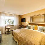 Buengers Apartment-hotel Mit Gartensauna - Modern, Gemuetlich Und Strandnah