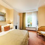 酒店 Buengers Apartment-hotel Mit Gartensauna - Modern, Gemuetlich Und Strandnah 施特兰德
