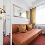 Buengers Apartment-hotel Mit Gartensauna - Modern, Gemuetlich Und Strandnah Hotel Strande
