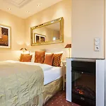 酒店 Buengers Apartment-hotel Mit Gartensauna - Modern, Gemuetlich Und Strandnah 施特兰德