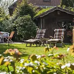 Buengers Apartment-hotel Mit Gartensauna - Modern, Gemuetlich Und Strandnah