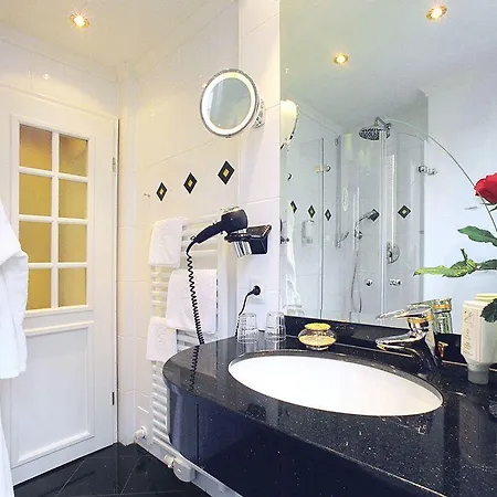 Buengers Apartment-hotel Mit Sommerstrandkorb & Gartensauna 4* Штранде