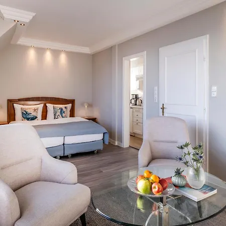 Отель Buengers Apartment-hotel Mit Sommerstrandkorb & Gartensauna