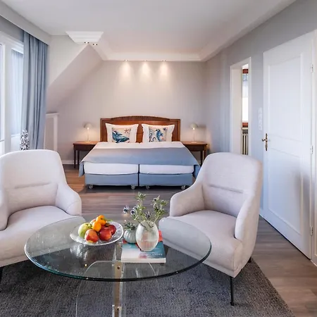 Buengers Apartment-hotel Mit Sommerstrandkorb & Gartensauna Отель Штранде