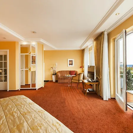 Buengers Apartment-hotel Mit Gartensauna - Modern, Gemuetlich Und Strandnah فندق 4*