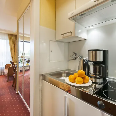 Buengers Apartment-hotel Mit Gartensauna - Modern, Gemuetlich Und Strandnah Strande