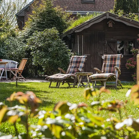 Buengers Apartment-hotel Mit Gartensauna - Modern, Gemuetlich Und Strandnah