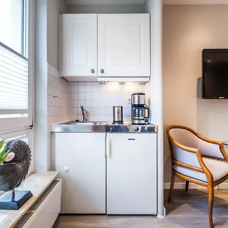 Buengers Apartment-hotel Mit Gartensauna - Modern, Gemuetlich Und Strandnah 4*