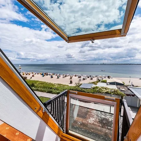 Buengers Apartment-hotel Mit Sommerstrandkorb & Gartensauna Отель