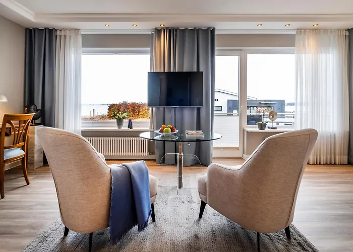 Отель Buengers Apartment-hotel Mit Gartensauna - Modern, Gemuetlich Und Strandnah 4*