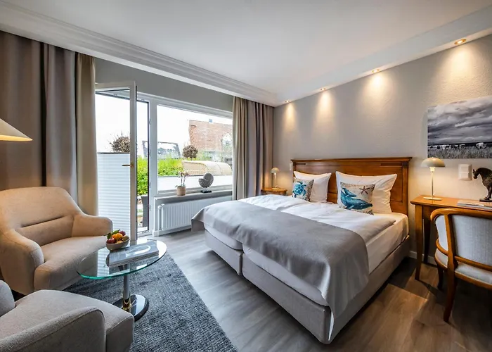 Отель Buengers Apartment-hotel Mit Gartensauna - Modern, Gemuetlich Und Strandnah 4*