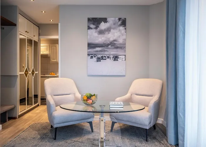 Отель Buengers Apartment-hotel Mit Gartensauna - Modern, Gemuetlich Und Strandnah 4*